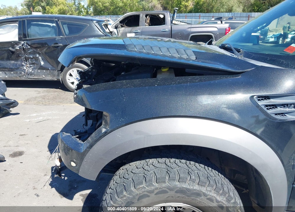 2011 FORD F-150 SVT RAPTOR VIN: 1FTFW1R63BFB15195