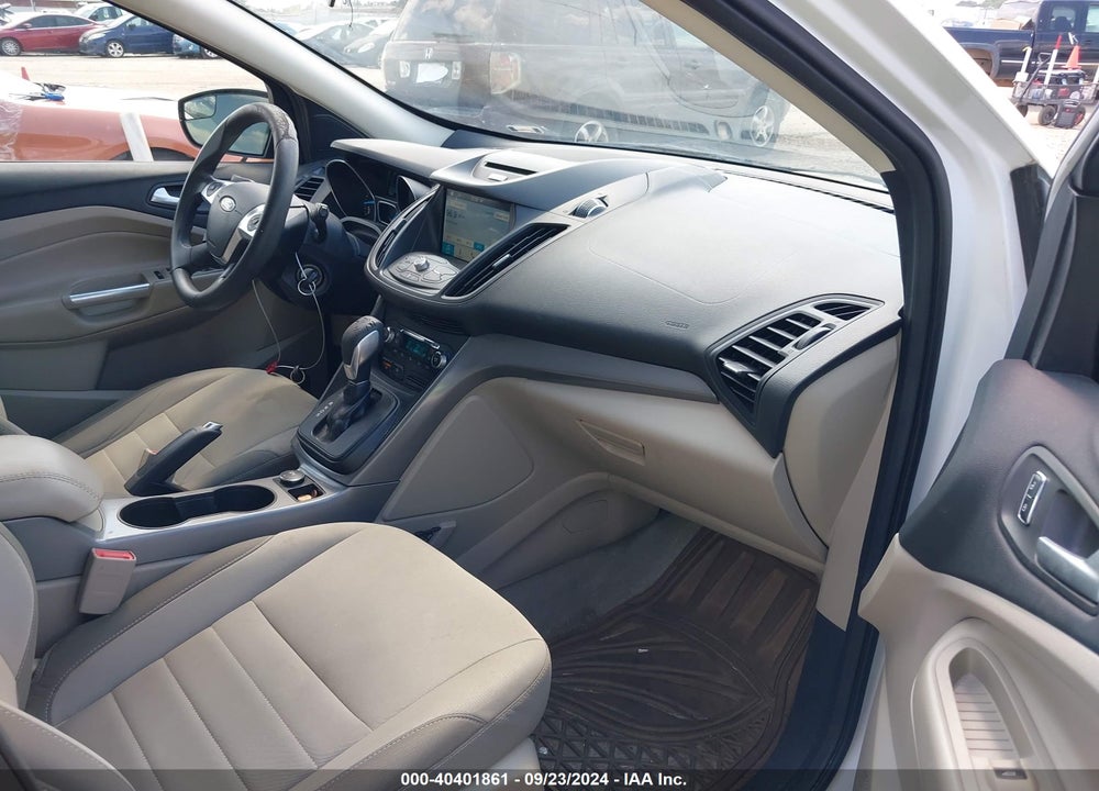 2016 FORD ESCAPE SE VIN: 1FMCU0GXXGUB01095