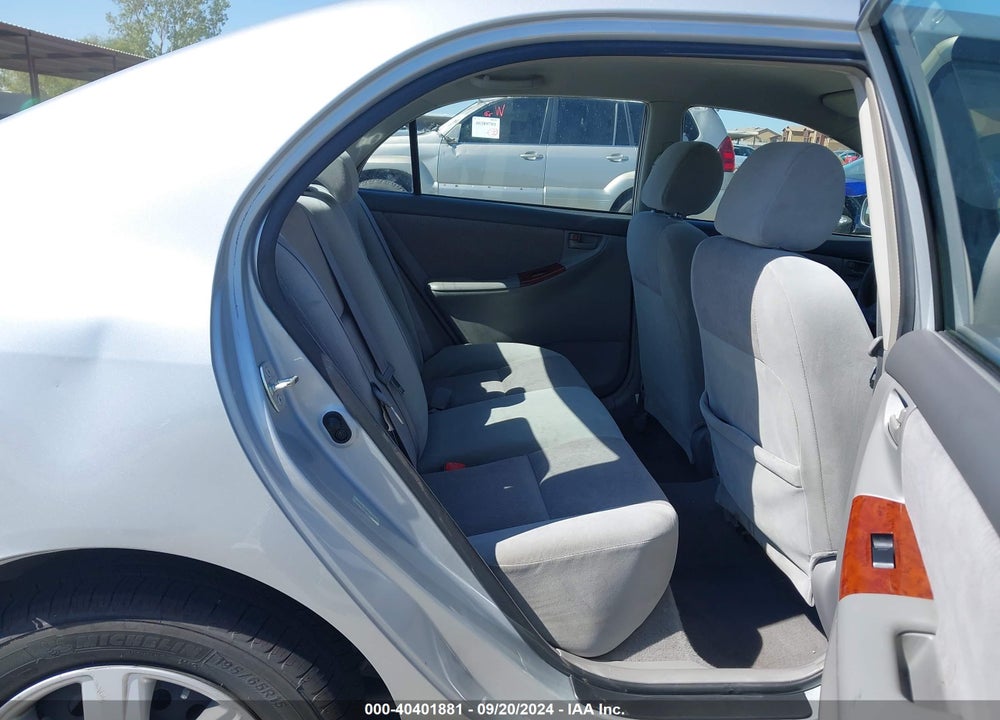 2008 TOYOTA COROLLA LE VIN: 1NXBR32E48Z032135