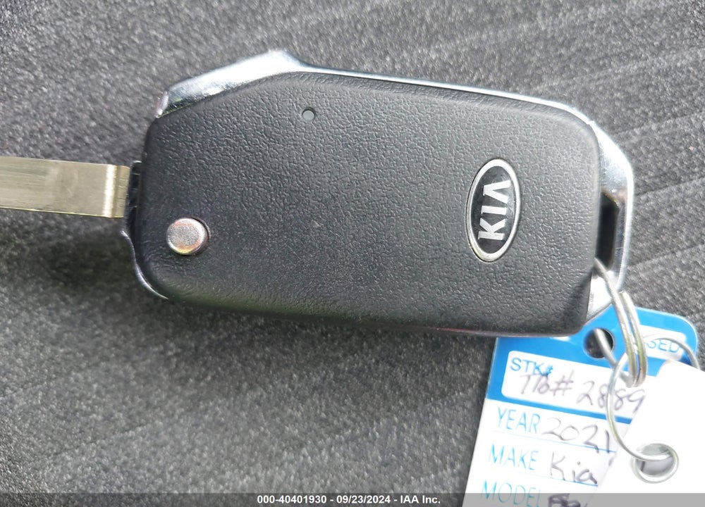 2021 KIA SOUL !/+/S VIN: KNDJ23AU1M7124504