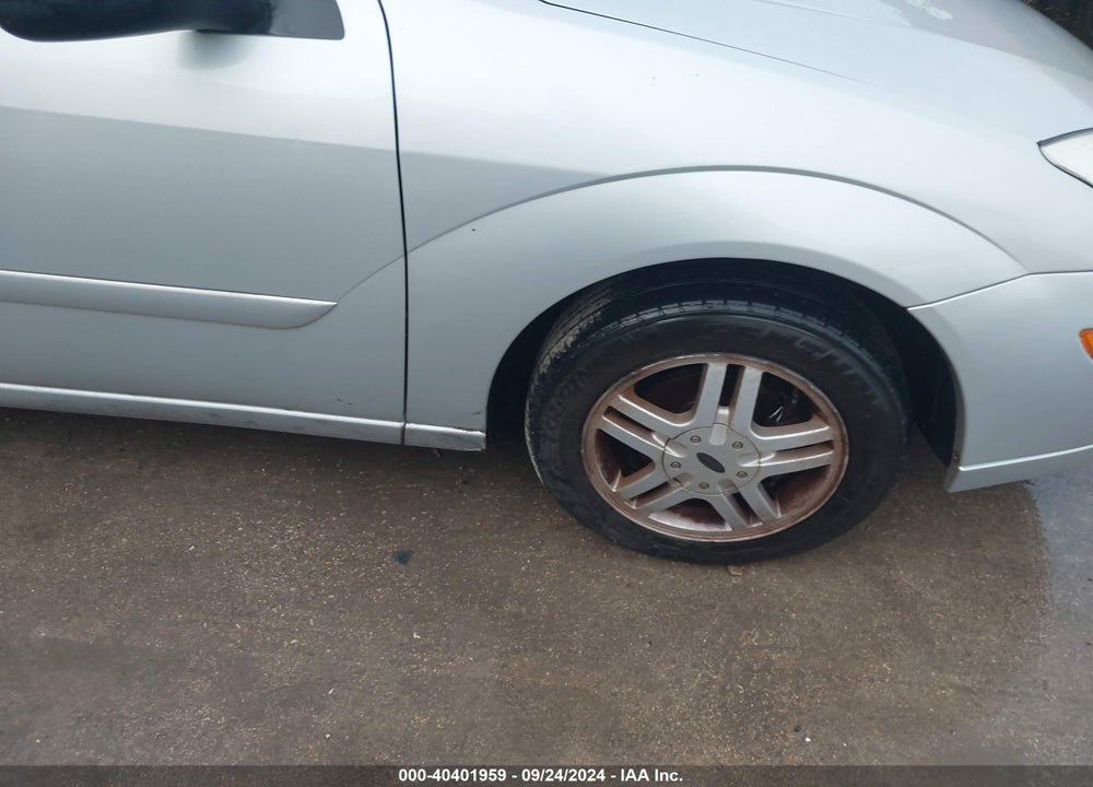 2001 FORD FOCUS SE VIN: 1FAHP36361W242815