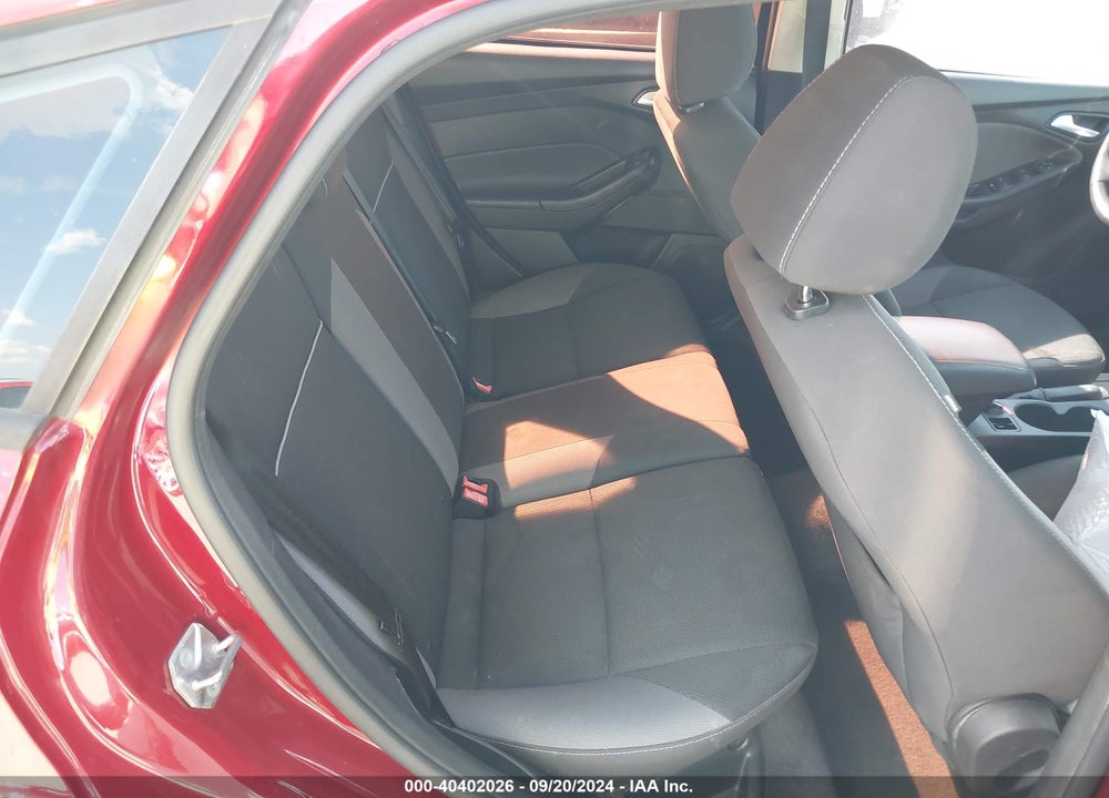 2014 FORD FOCUS SE VIN: 1FADP3K24EL283799