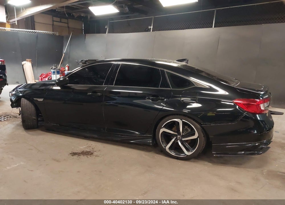 2019 HONDA ACCORD VIN: 1HGCV2F30KA027483