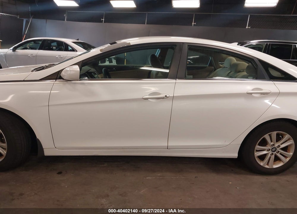 2013 HYUNDAI SONATA GLS VIN: 5NPEB4AC0DH693595