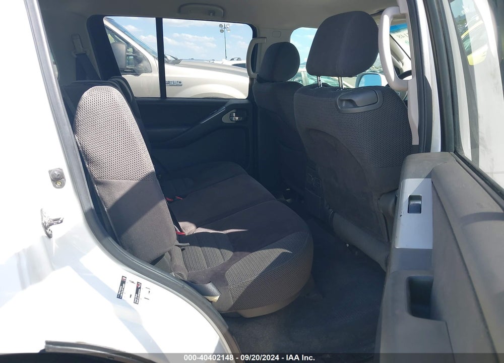 2005 NISSAN PATHFINDER SE VIN: 5N1AR18U75C770849