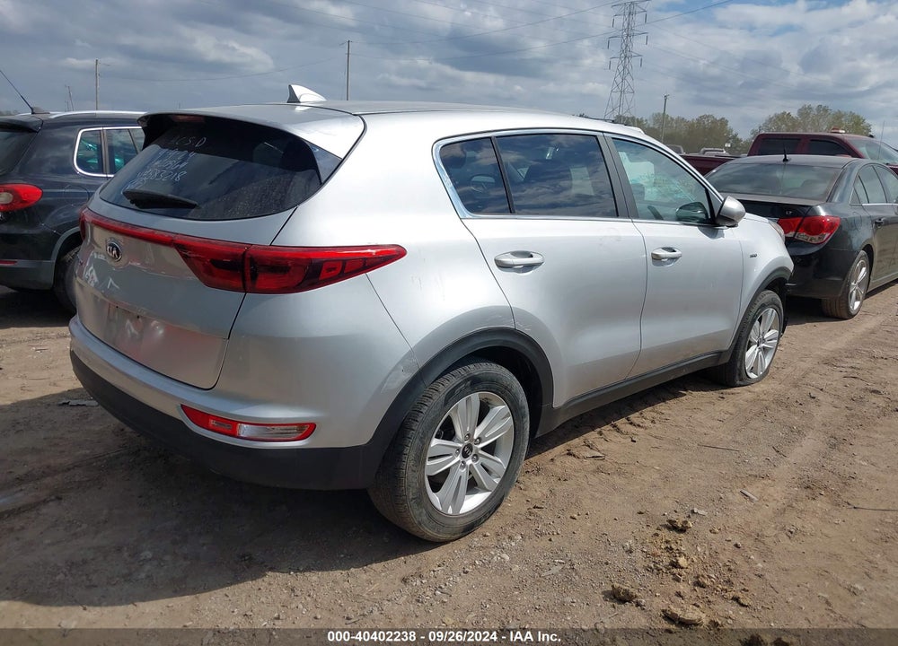2019 KIA SPORTAGE LX VIN: KNDPMCAC3K7583218
