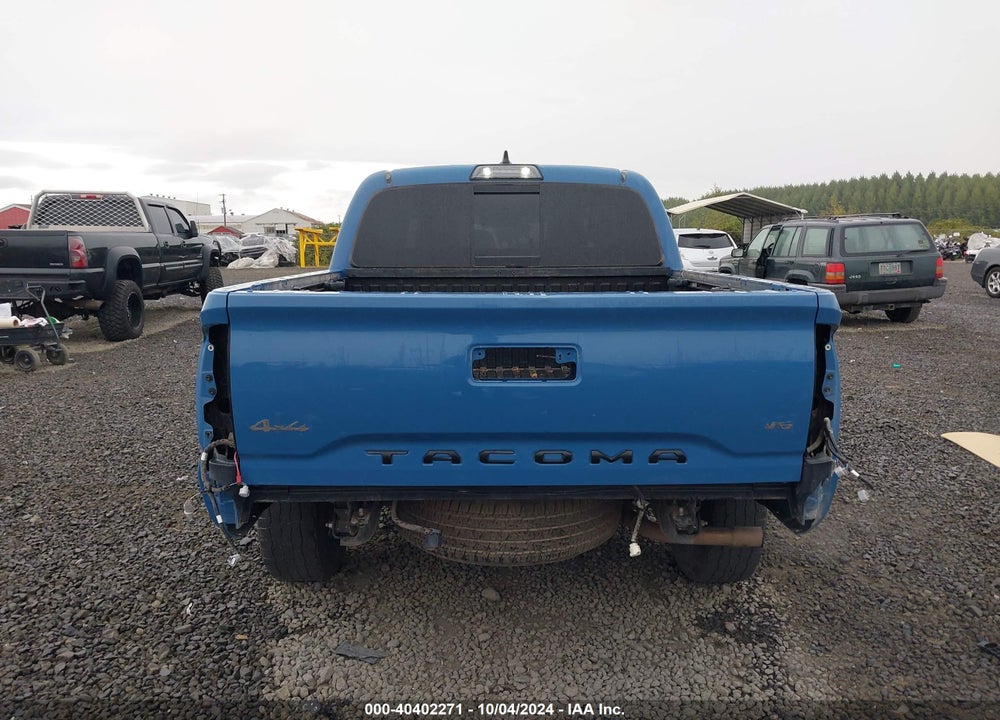 2019 TOYOTA TACOMA SR5 V6 VIN: 3TMCZ5AN4KM205072