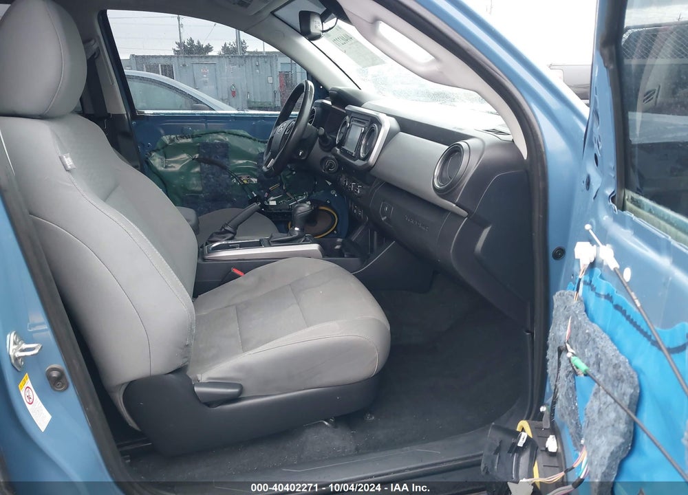 2019 TOYOTA TACOMA SR5 V6 VIN: 3TMCZ5AN4KM205072