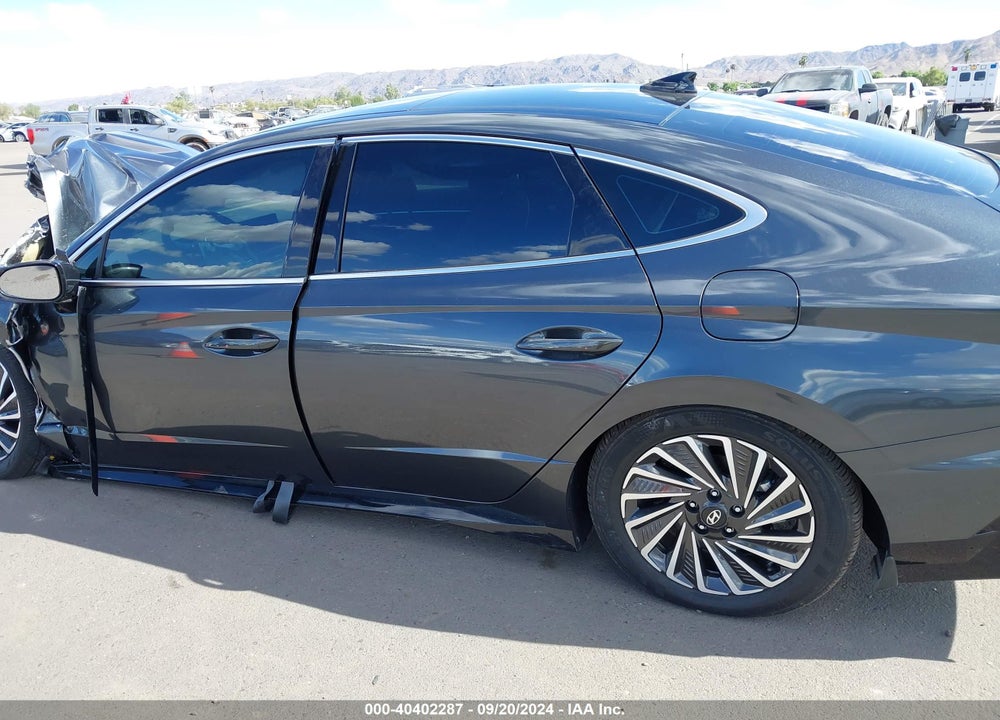 2024 HYUNDAI SONATA HYBRID LIMITED VIN: KMHL54JJ8RA088926