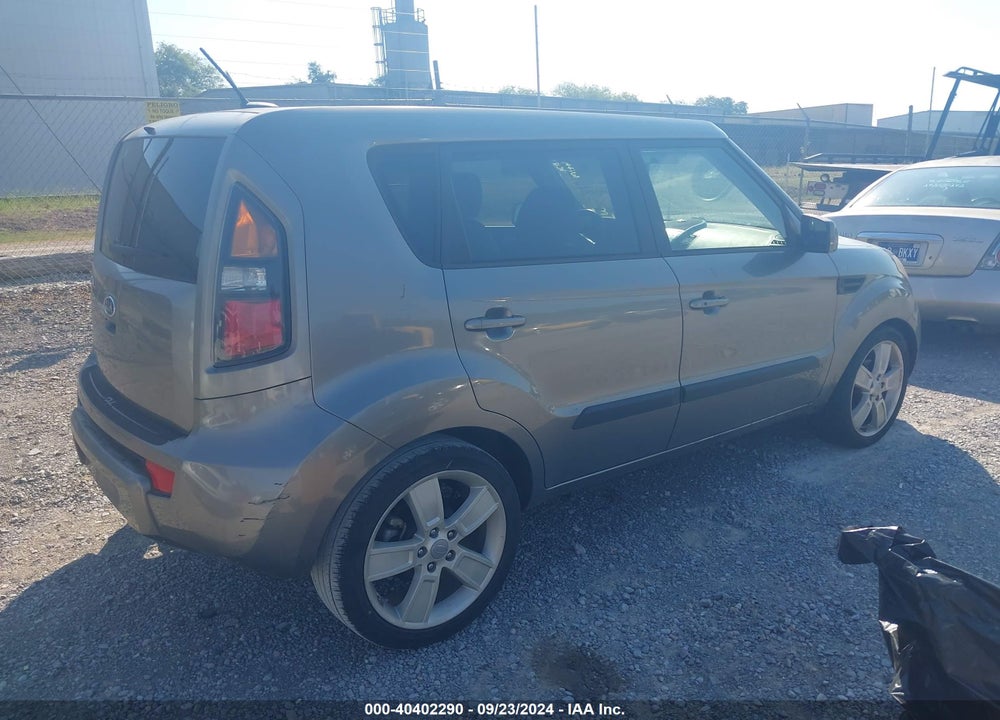 2011 KIA SOUL VIN: KNDJT2A22B7338534