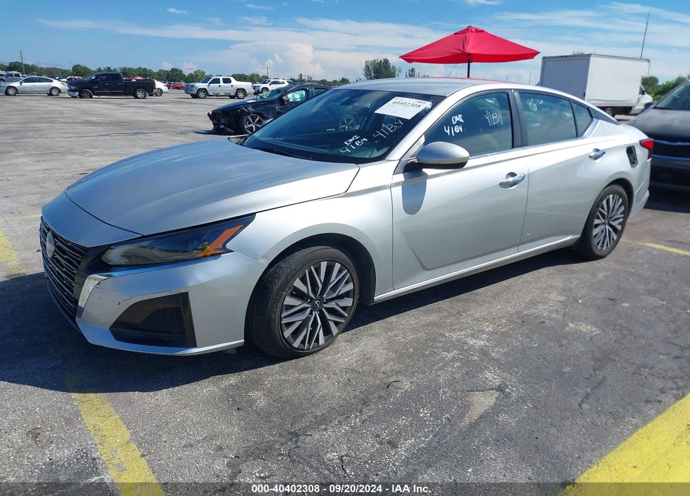 2023 NISSAN ALTIMA SV FWD VIN: 1N4BL4DV5PN305428