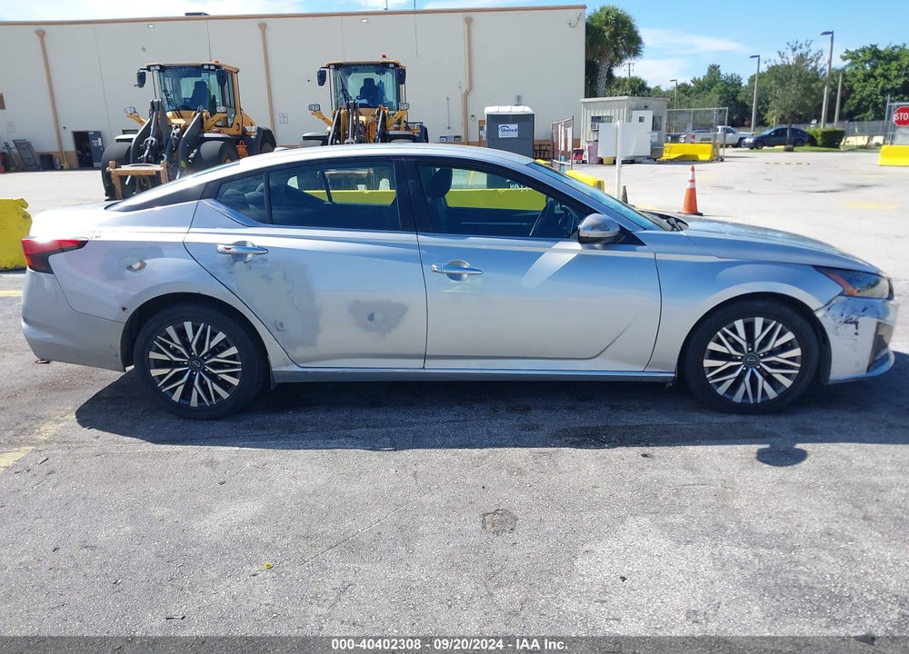 2023 NISSAN ALTIMA SV FWD VIN: 1N4BL4DV5PN305428