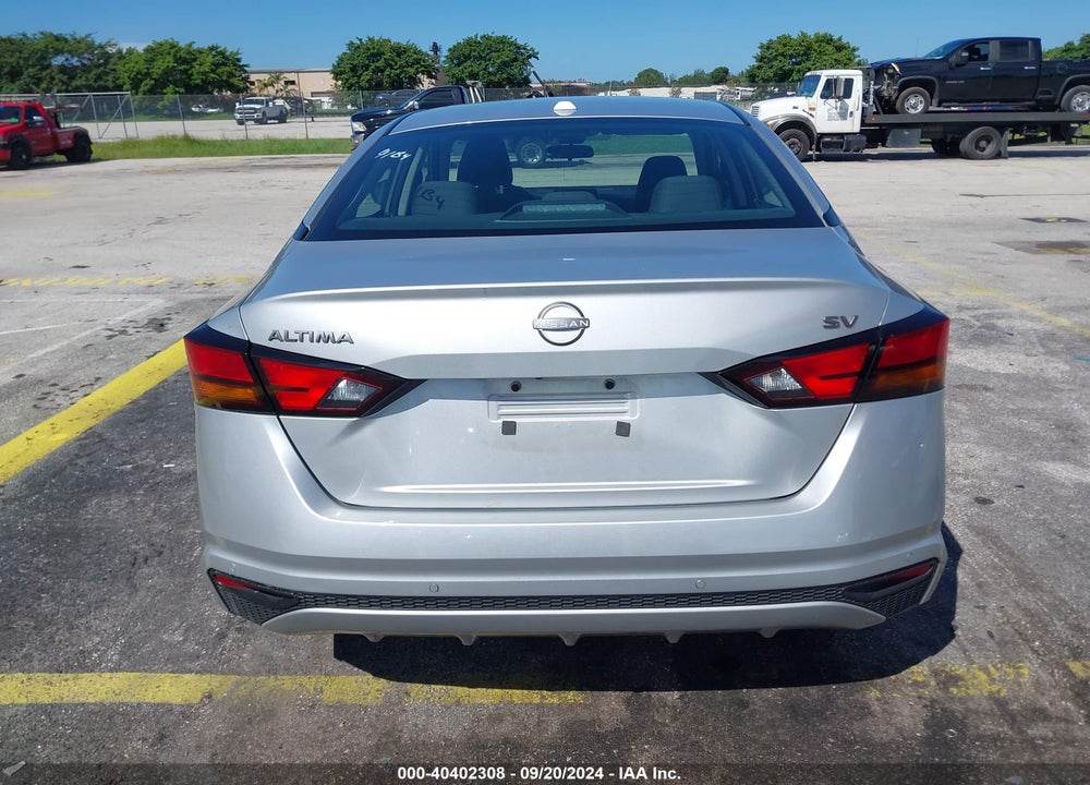 2023 NISSAN ALTIMA SV FWD VIN: 1N4BL4DV5PN305428