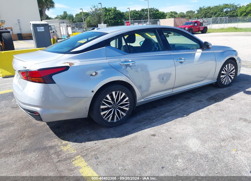2023 NISSAN ALTIMA SV FWD VIN: 1N4BL4DV5PN305428