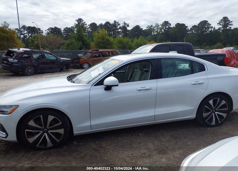 2023 VOLVO S60 B5 ULTIMATE BRIGHT THEME VIN: 7JRL12FA1PG252140