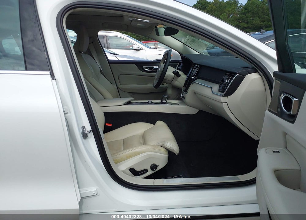 2023 VOLVO S60 B5 ULTIMATE BRIGHT THEME VIN: 7JRL12FA1PG252140