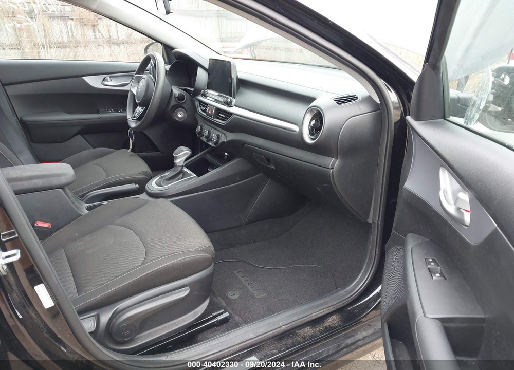 2024 KIA FORTE LXS VIN: 3KPF24AD6RE754604