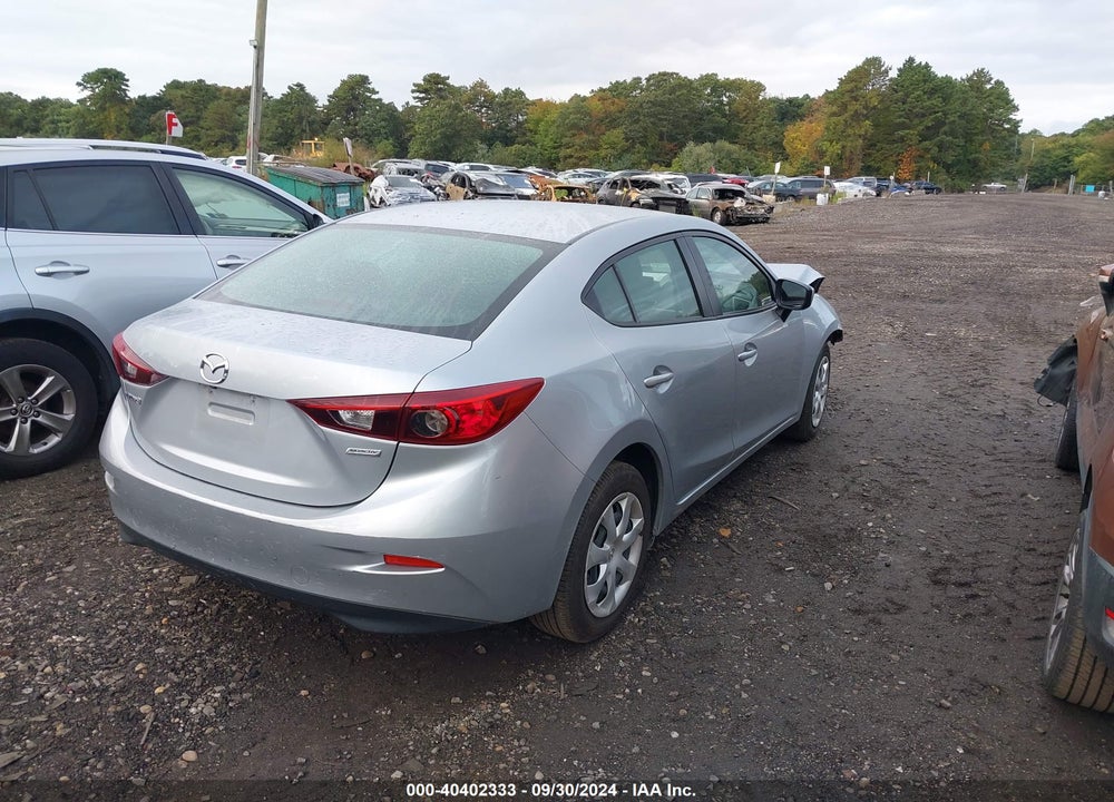 2018 MAZDA 3 SPORT VIN: 3MZBN1U74JM276006