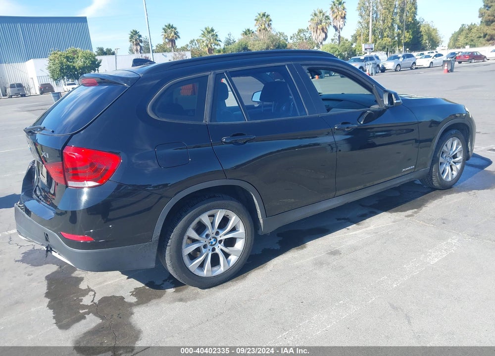 2014 BMW X1 XDRIVE28I VIN: WBAVL1C50EVY14389