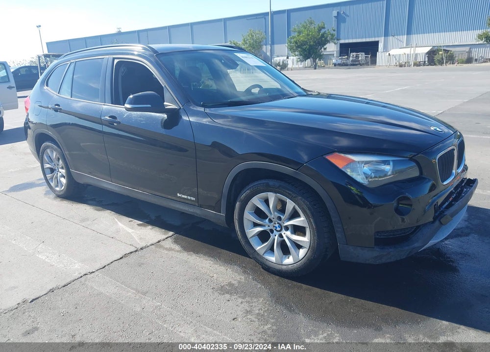 2014 BMW X1 XDRIVE28I VIN: WBAVL1C50EVY14389