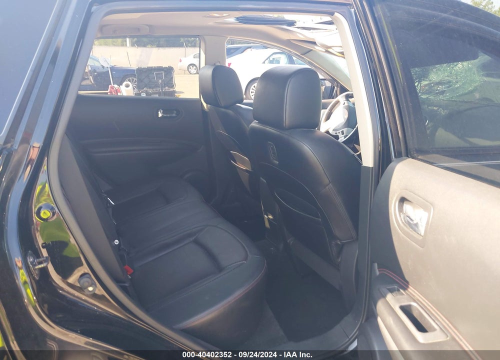 2011 NISSAN ROGUE SV VIN: JN8AS5MT5BW574128