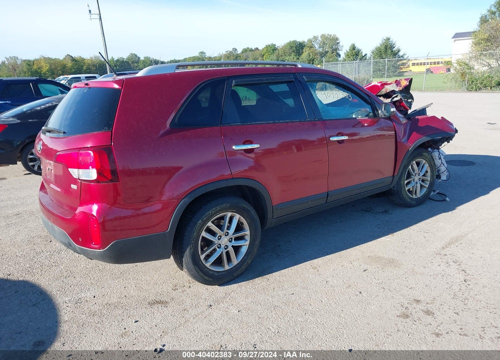 2015 KIA SORENTO LX VIN: 5XYKT4A66FG609901
