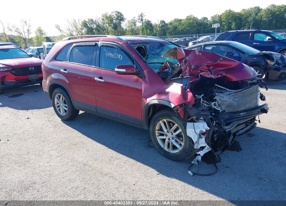 2015 KIA SORENTO LX VIN: 5XYKT4A66FG609901