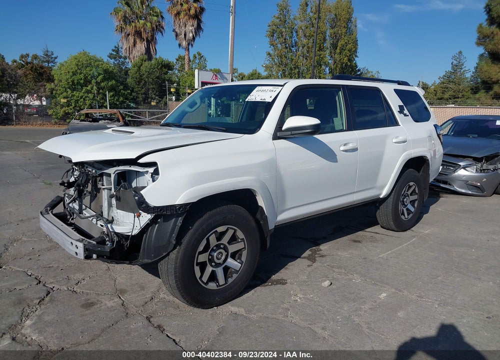 2022 TOYOTA 4RUNNER TRD OFF ROAD VIN: JTEPU5JR2N6010722