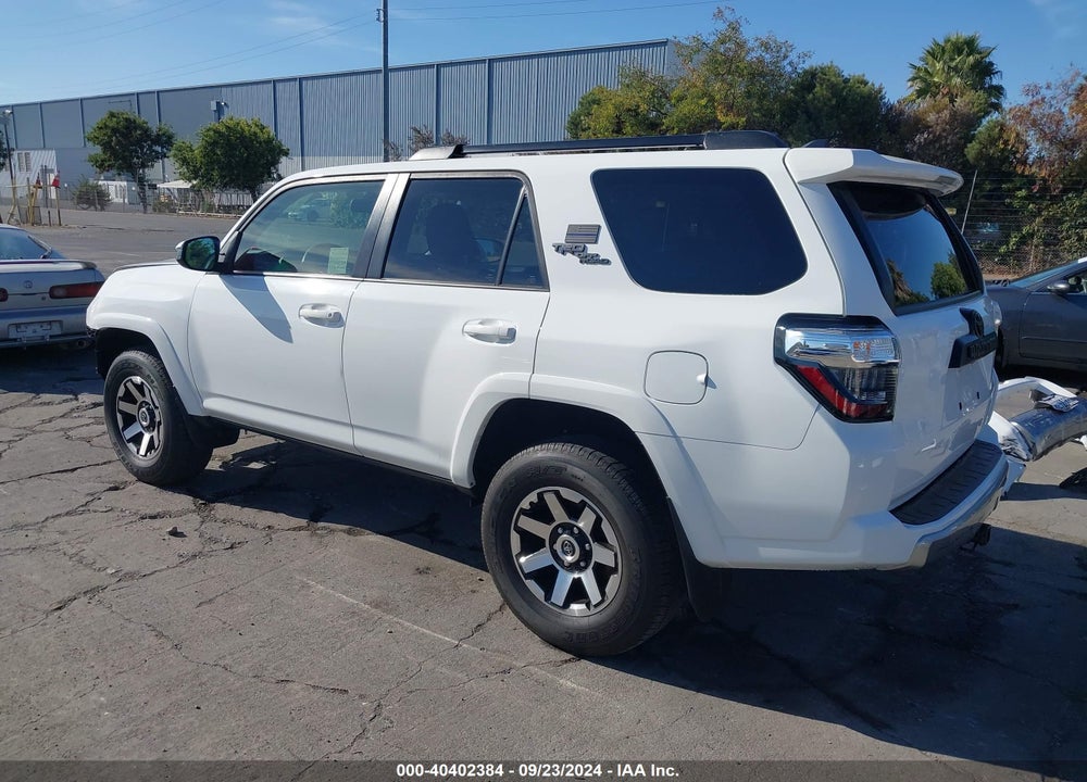 2022 TOYOTA 4RUNNER TRD OFF ROAD VIN: JTEPU5JR2N6010722