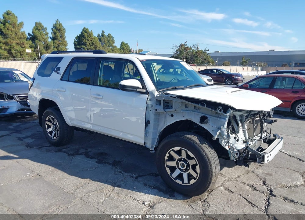 2022 TOYOTA 4RUNNER TRD OFF ROAD VIN: JTEPU5JR2N6010722
