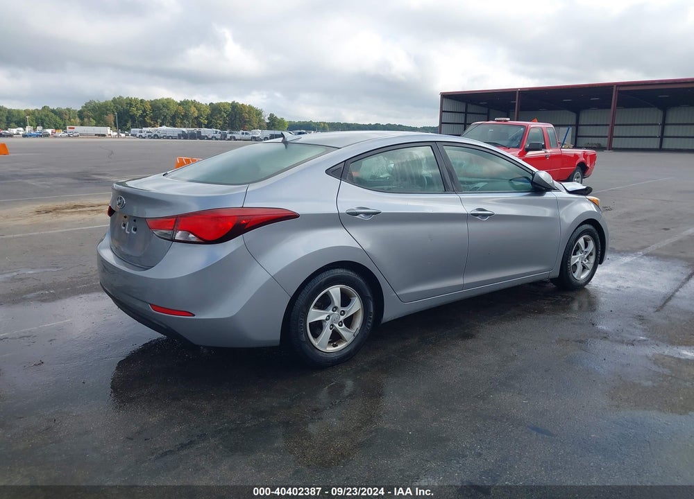 2015 HYUNDAI ELANTRA SE VIN: 5NPDH4AE6FH634632