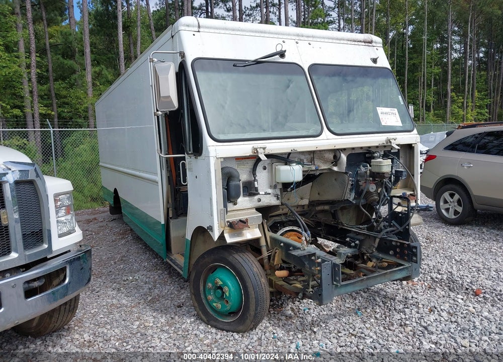 2014 FREIGHTLINER CHASSIS M LINE WALK-IN VAN VIN: 4UZAC2DV0ECFV1966