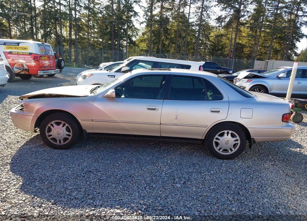 1996 TOYOTA CAMRY LE/XLE/SE VIN: JT2BF12K1T0132449