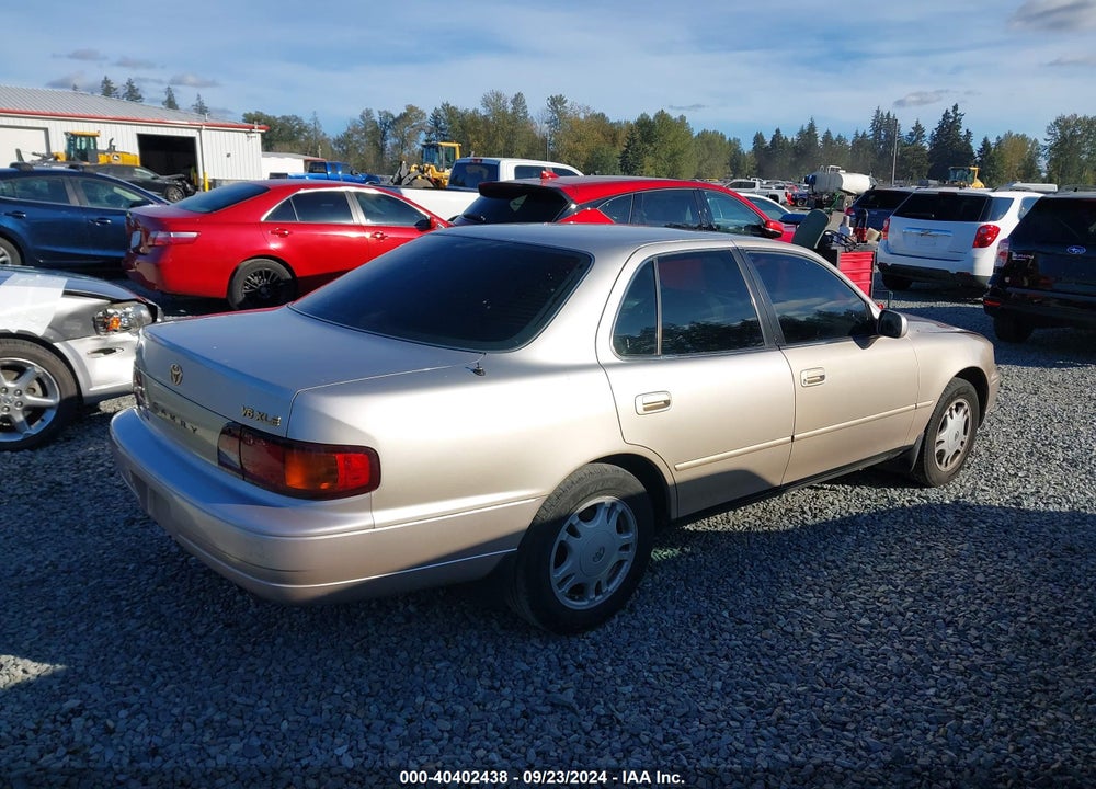 1996 TOYOTA CAMRY LE/XLE/SE VIN: JT2BF12K1T0132449