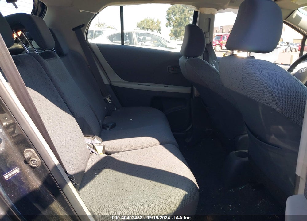 2010 TOYOTA YARIS VIN: JTDKT4K34A5288429