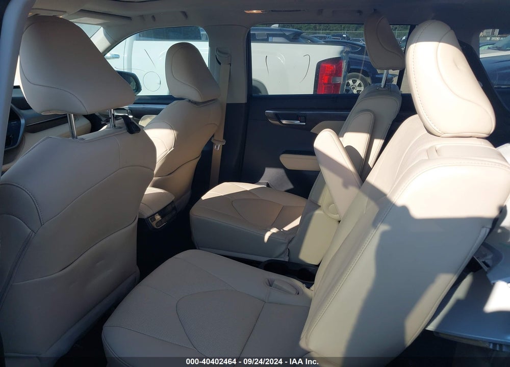 2023 TOYOTA HIGHLANDER HYBRID PLATINUM VIN: 5TDFARAH7PS527184