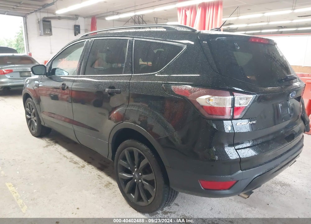 2017 FORD ESCAPE SE VIN: 1FMCU9GDXHUC41112