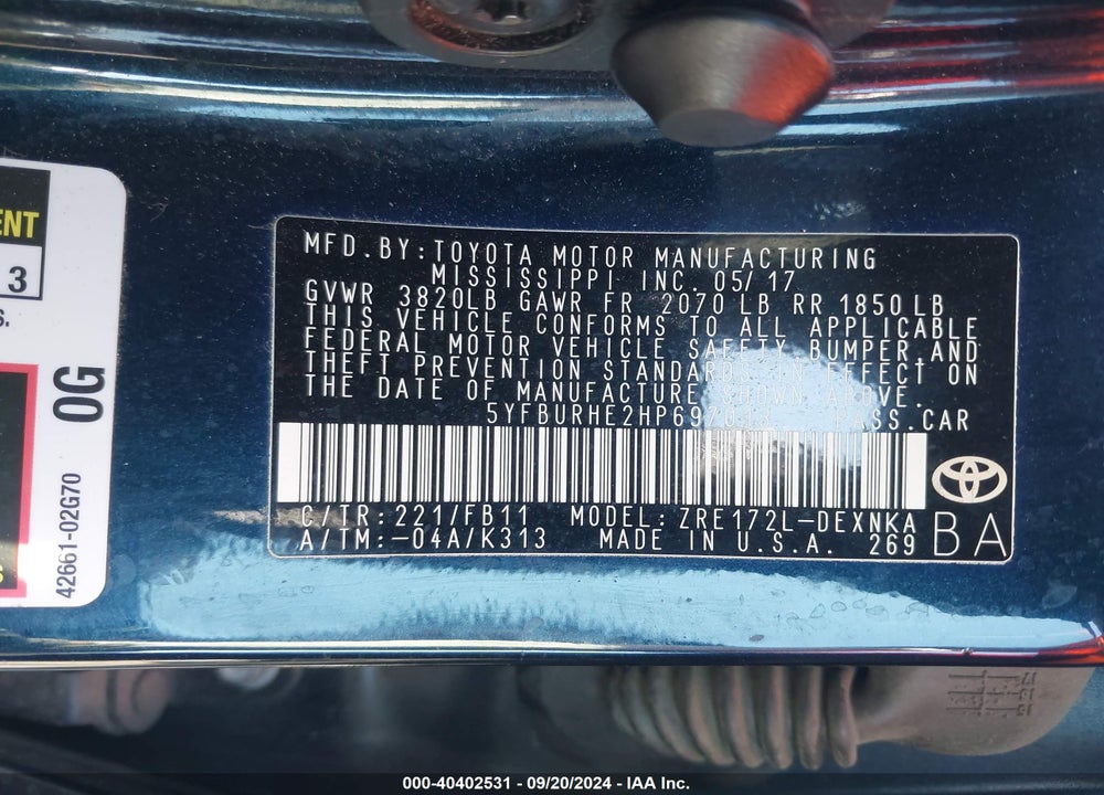 2017 TOYOTA COROLLA LE VIN: 5YFBURHE2HP697013