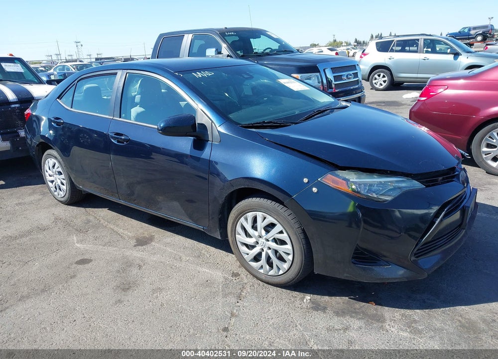 2017 TOYOTA COROLLA LE VIN: 5YFBURHE2HP697013