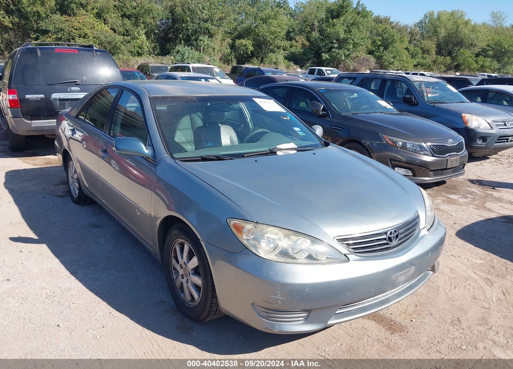 2005 TOYOTA CAMRY XLE VIN: 4T1BE30K65U609585