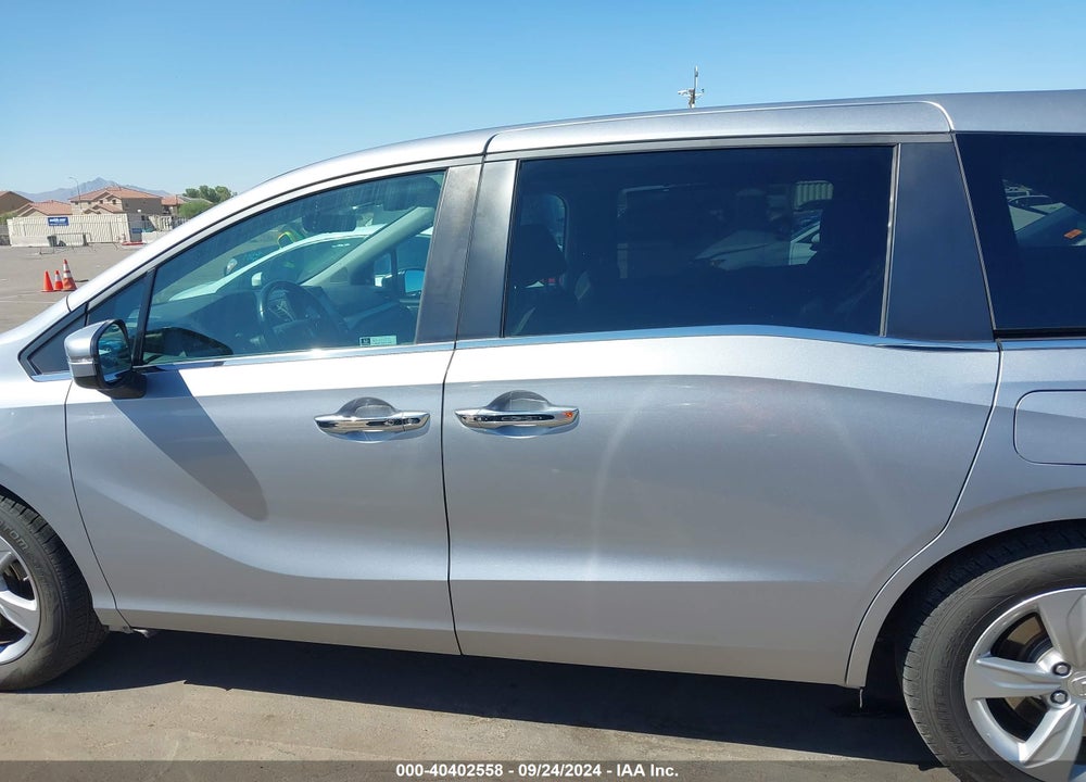 2018 HONDA ODYSSEY EX-L VIN: 5FNRL6H74JB095538