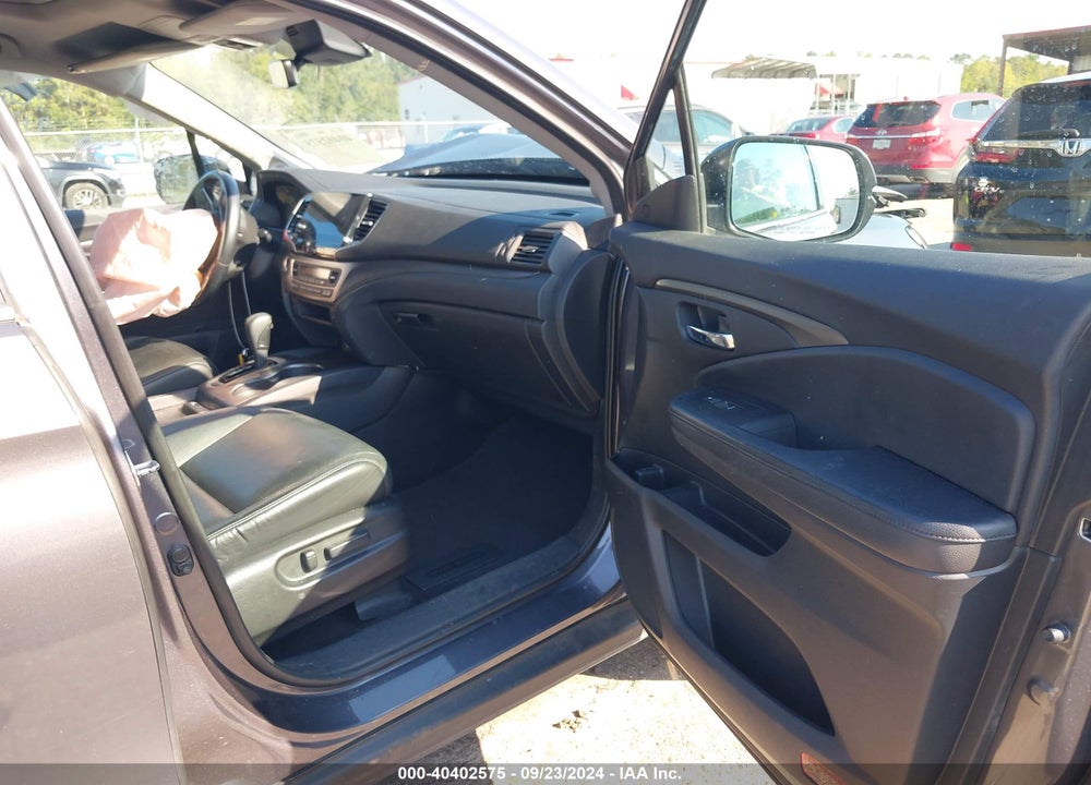2019 HONDA PILOT EX-L VIN: 5FNYF6H56KB008659