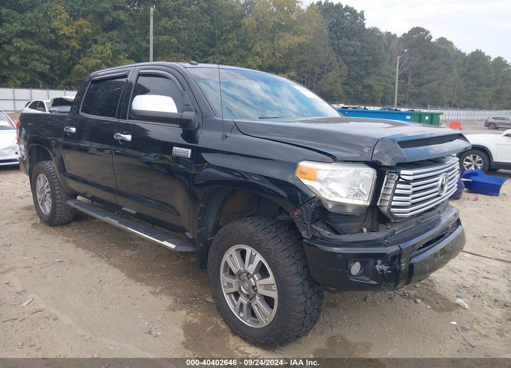 2017 TOYOTA TUNDRA PLATINUM 5.7L V8 VIN: 5TFAW5F16HX663253