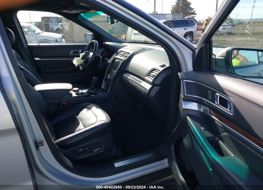 2017 FORD EXPLORER LIMITED VIN: 1FM5K8F83HGA16672