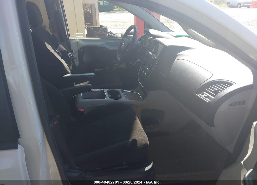 2013 DODGE GRAND CARAVAN SXT VIN: 2C4RDGCG9DR553383