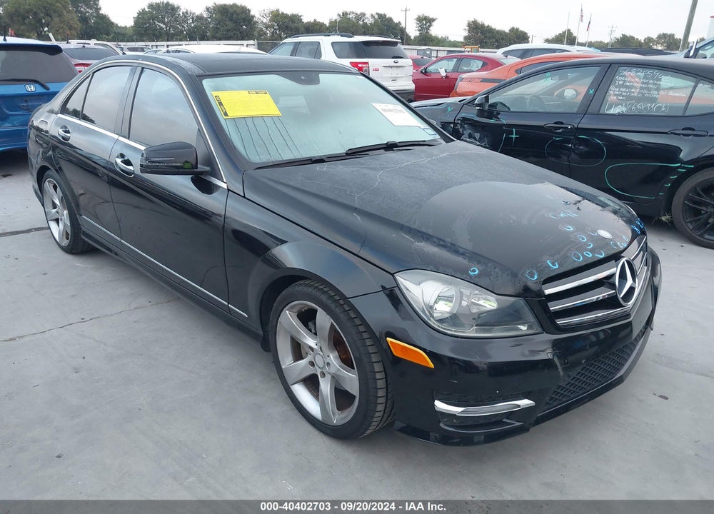 2014 MERCEDES-BENZ C 250 LUXURY/SPORT VIN: WDDGF4HB1EA966911