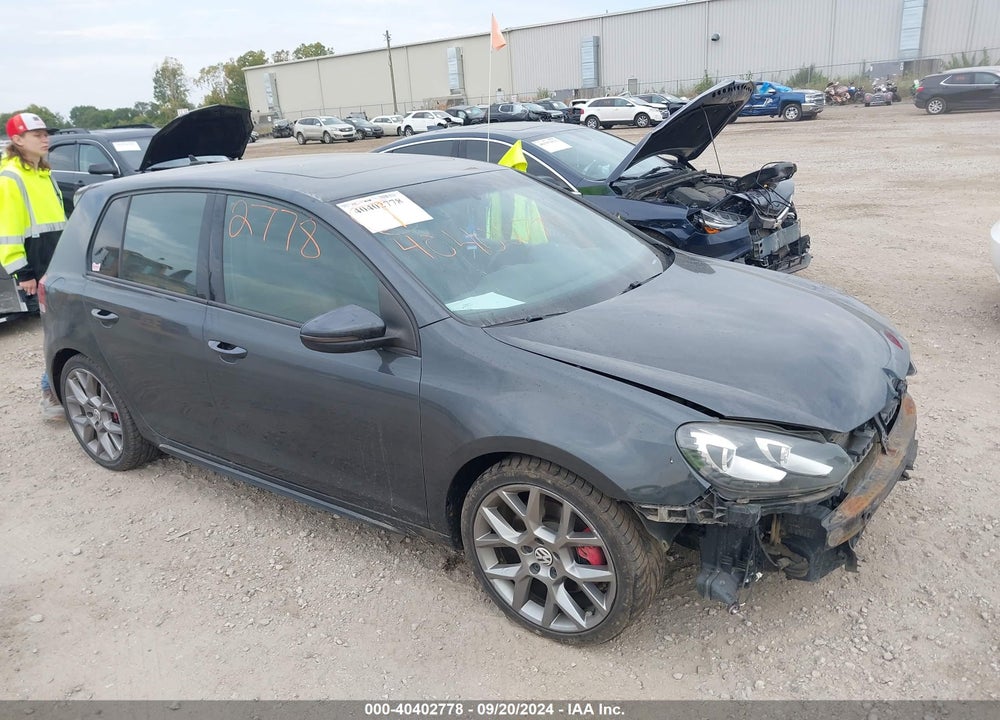 2013 VOLKSWAGEN GTI 4-DOOR/4-DOOR AUTOBAHN/DRIVERS EDITION/WOLFSBURG EDITION VIN: WVWHV7AJ3DW140194