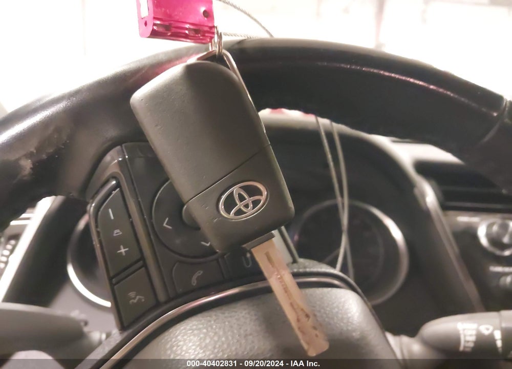2019 TOYOTA CAMRY SE VIN: 4T1B11HK4KU712309