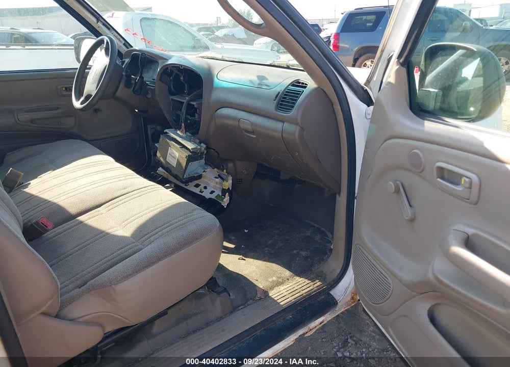 2004 TOYOTA TUNDRA VIN: 5TBJN32134S449164