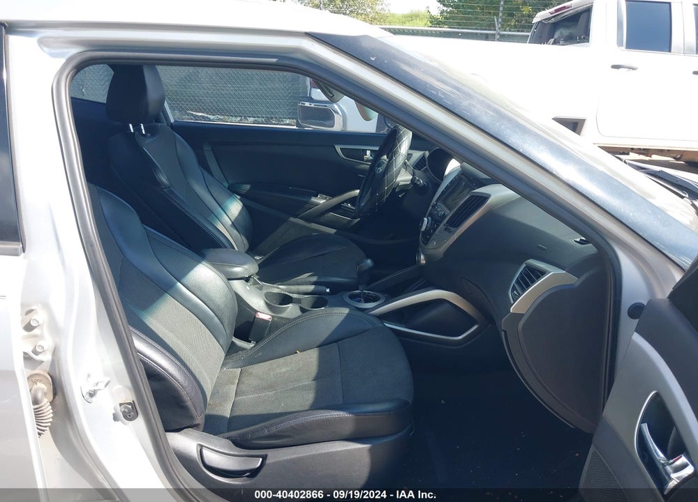 2013 HYUNDAI VELOSTER BASE W/BLACK VIN: KMHTC6AD4DU121309